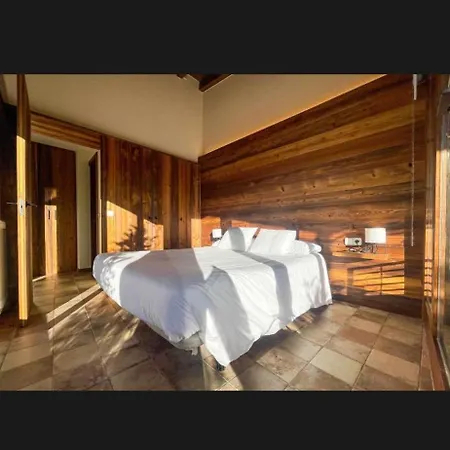 Cal Gatesques 4 Appartement *